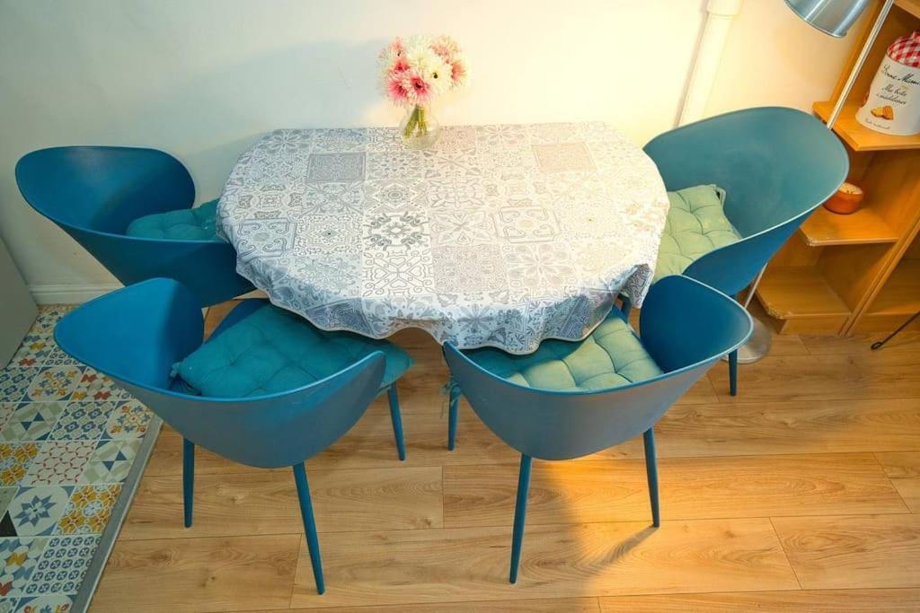 Apartment Chic & Cosy, Hyper Centre, Proximite Plage, Centre *